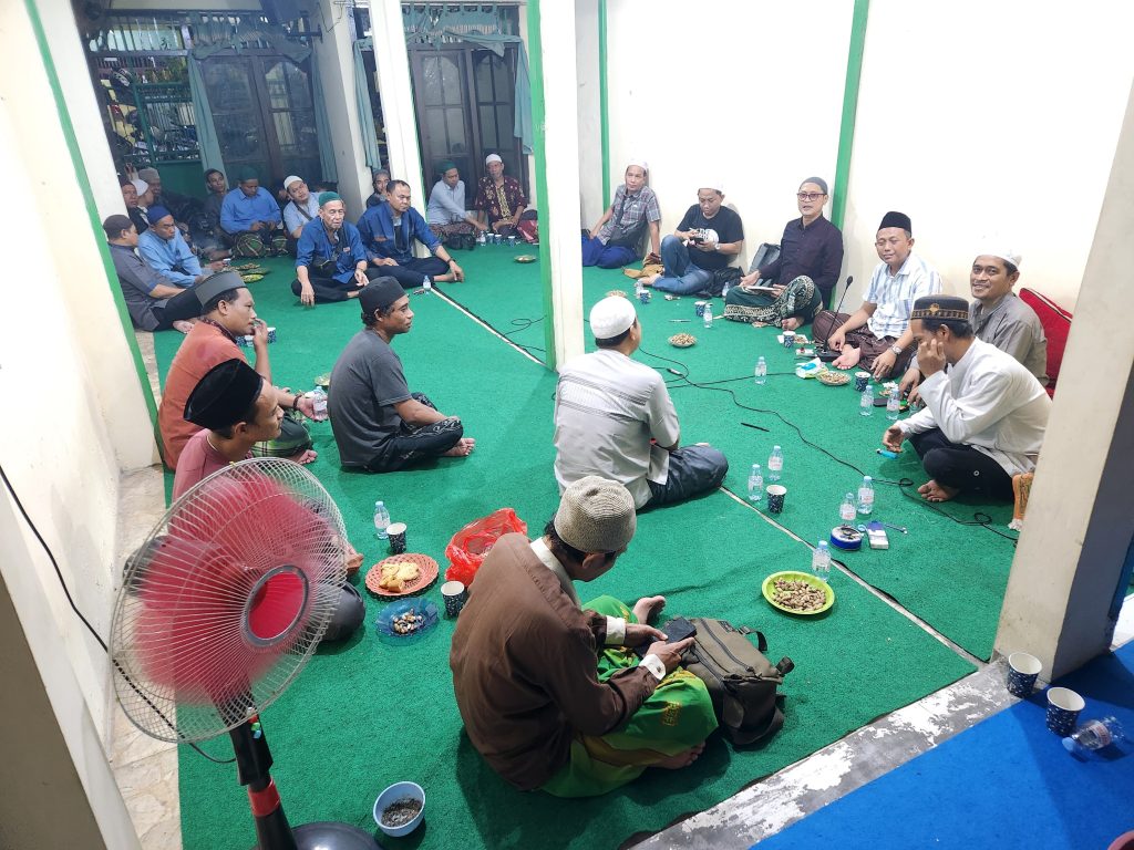 Rapat Dihadiri oleh Ketua Umum Jamiyyah NA-AM beserta jajarannya